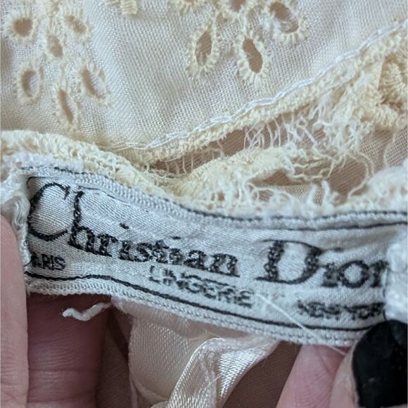 Vintage Christian Dior Lace Slip Dress Women's Medium/Large Light Pink Nightgown - Picture 4 of 7